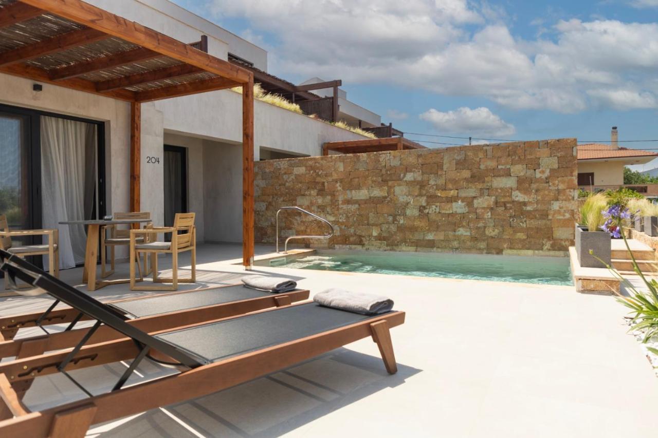 Pnoes Luxury Suites Палиурион Екстериор снимка