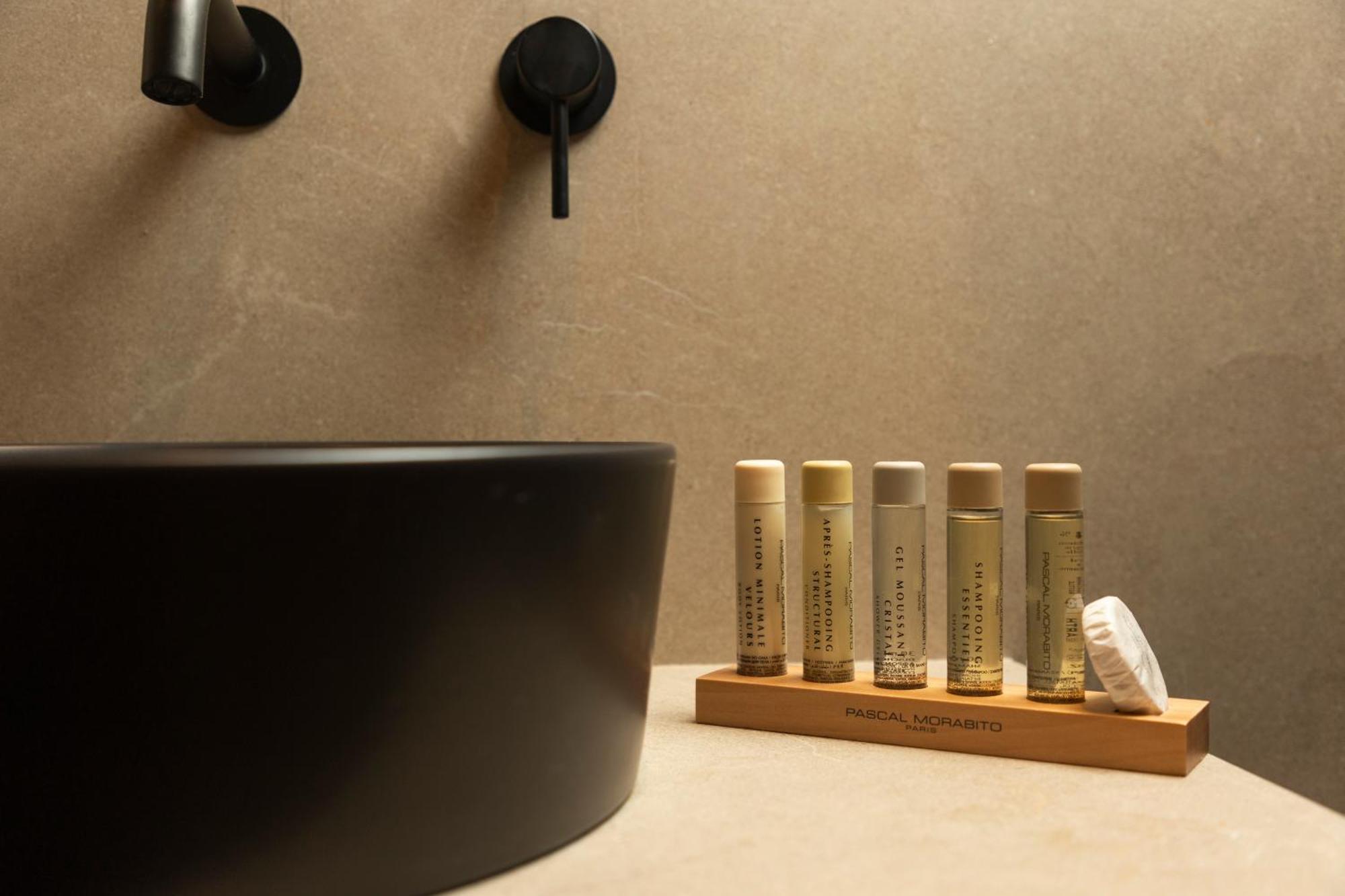Pnoes Luxury Suites Палиурион Екстериор снимка
