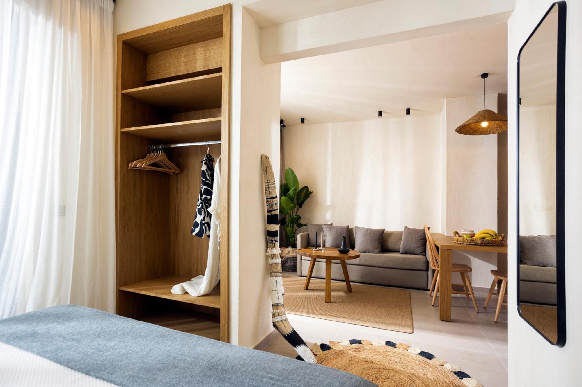 Pnoes Luxury Suites Палиурион Екстериор снимка